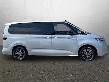 Used Volkswagen Multivan 2024 for sale - 78984399: Photo