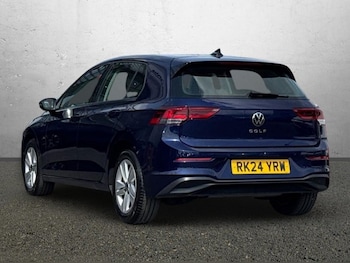 Used Volkswagen Golf 2024 for sale - 78531297: Photo