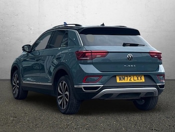 Used Volkswagen T-Roc 2023 for sale - 78386934: Photo