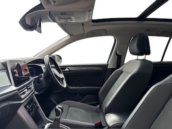 Used Volkswagen T-Roc 2023 for sale - 78386934: Photo