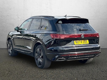 Used Volkswagen Touareg 2024 for sale - 79524554: Photo