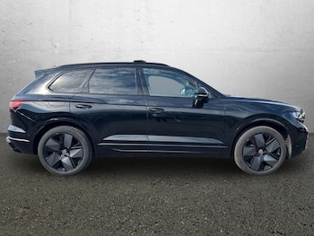 Used Volkswagen Touareg 2024 for sale - 79524554: Photo