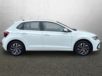 Used Volkswagen Polo 2023 for sale - 79706204: Photo