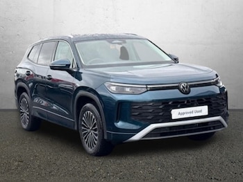 Used Volkswagen Touran 2025 for sale - 78335993: Photo