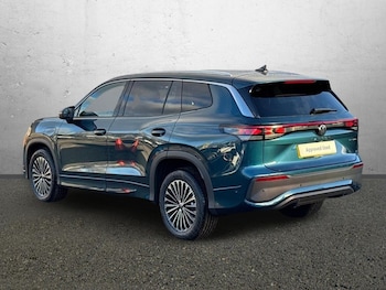 Used Volkswagen Touran 2025 for sale - 78335994: Photo