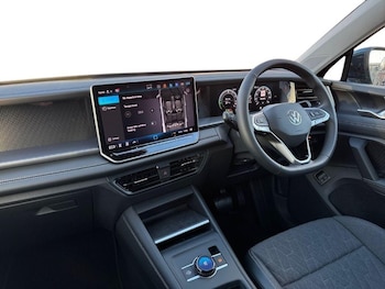 Used Volkswagen Touran 2025 for sale - 78335994: Photo