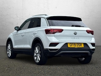 Used Volkswagen T-Roc 2019 for sale - 78639957: Photo