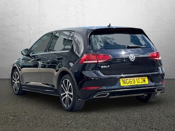 Used Volkswagen Golf 2019 for sale - 79098301: Photo