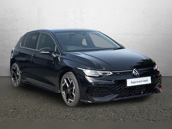 Used Volkswagen Golf 2025 for sale - 78336000: Photo