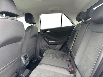Used Volkswagen T-Roc 2023 for sale - 78817556: Photo