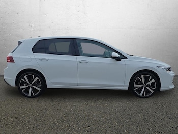 Used Volkswagen Golf 2026 for sale - 79541960: Photo