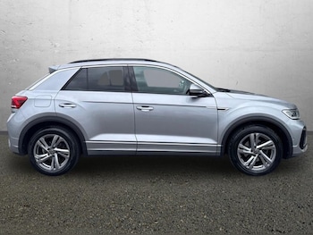 Used Volkswagen T-Roc 2023 for sale - 79541957: Photo