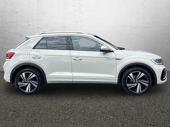Used Volkswagen T-Roc 2023 for sale - 78984400: Photo