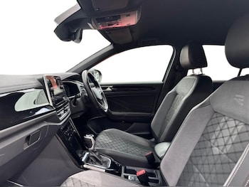 Used Volkswagen T-Roc 2022 for sale - 78499598: Photo