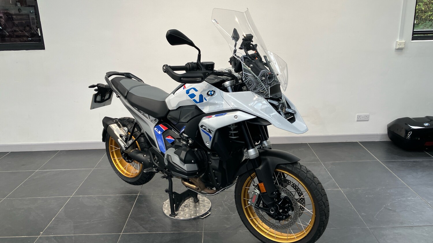 BMW R1300