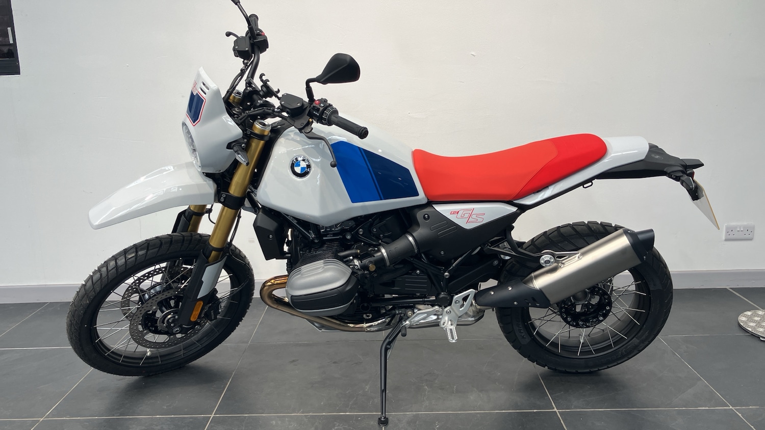 2025 BMW R12 BMW R12 GS (25MY) DUEL Petrol Manual - Picture 16 of 16
