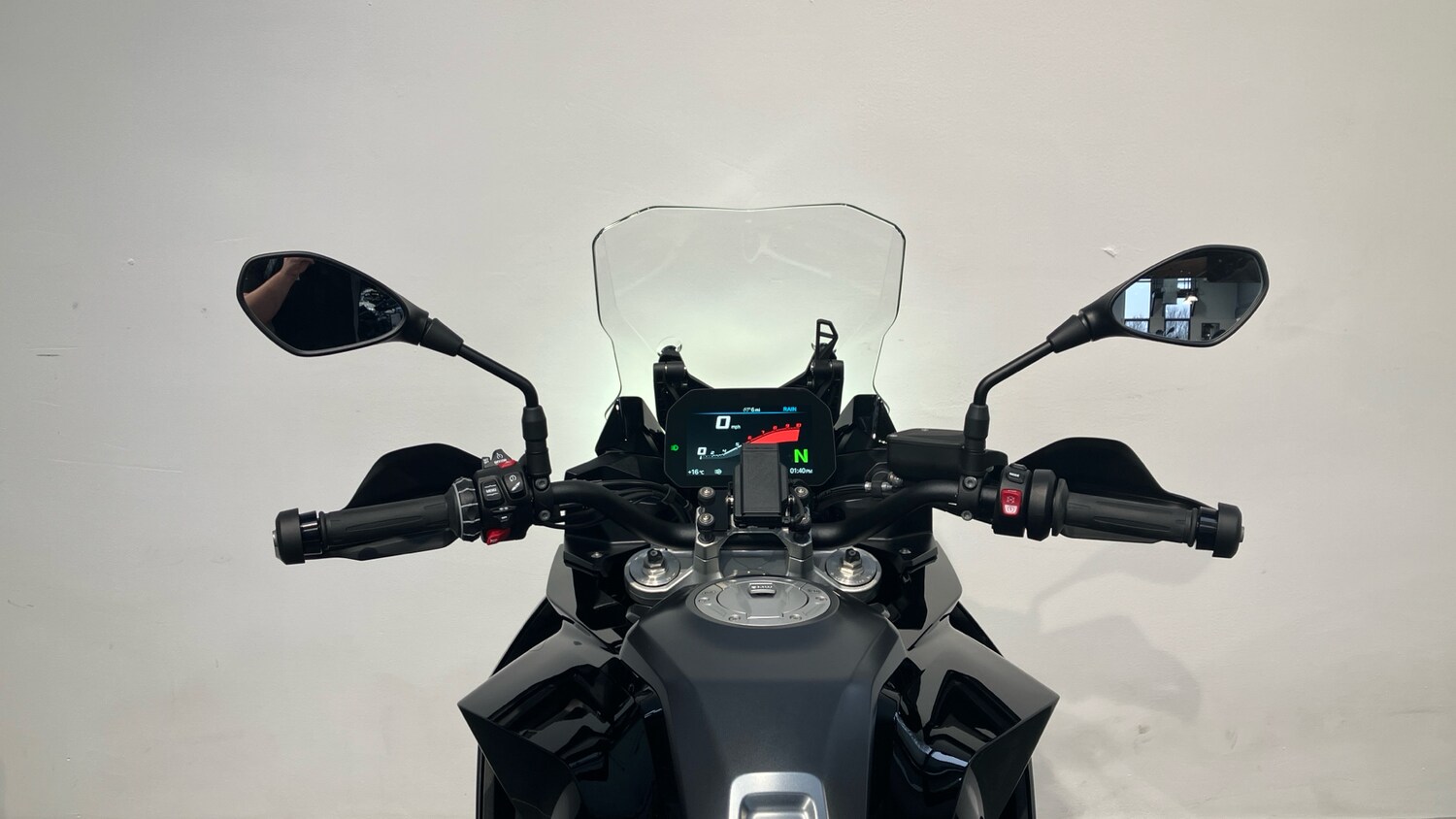 Used BMW F900 2025 for sale - 78620576: Photo 9