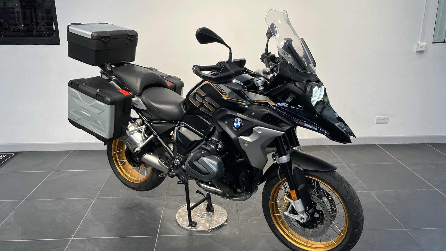 BMW R1250