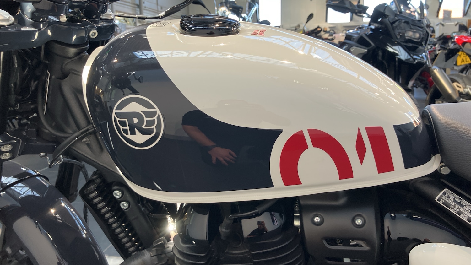 Used Royal Enfield Shotgun 2024 for sale - 78484112: Photo 28