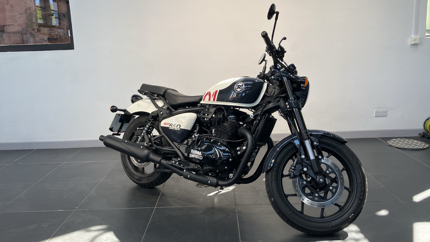 Used Royal Enfield Shotgun 2024 for sale - 78484112: Photo 5