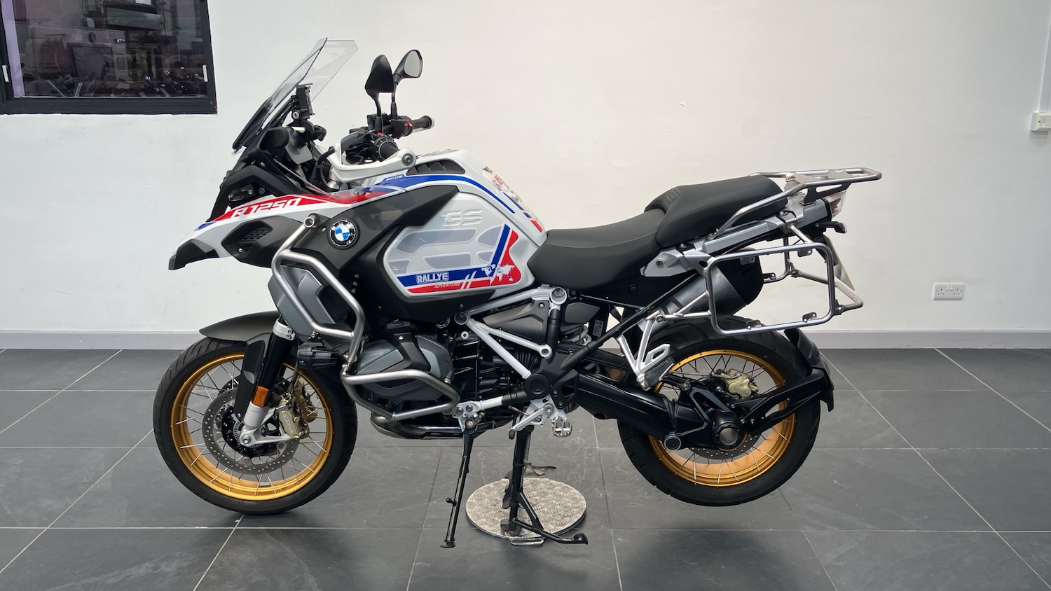 Used BMW R1250 2023 for sale - 78655982: Photo 2