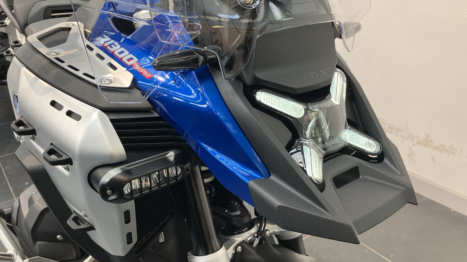 2025 BMW R1300 25MY BMW R1300 GS Adventure TE DUEL Petrol Manual - Picture 11 of 24