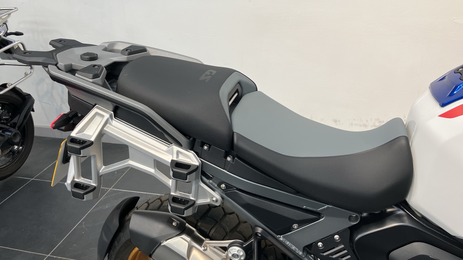 2025 BMW R1300 25MY BMW R1300 GS Adventure TE DUEL Petrol Manual - Picture 15 of 24