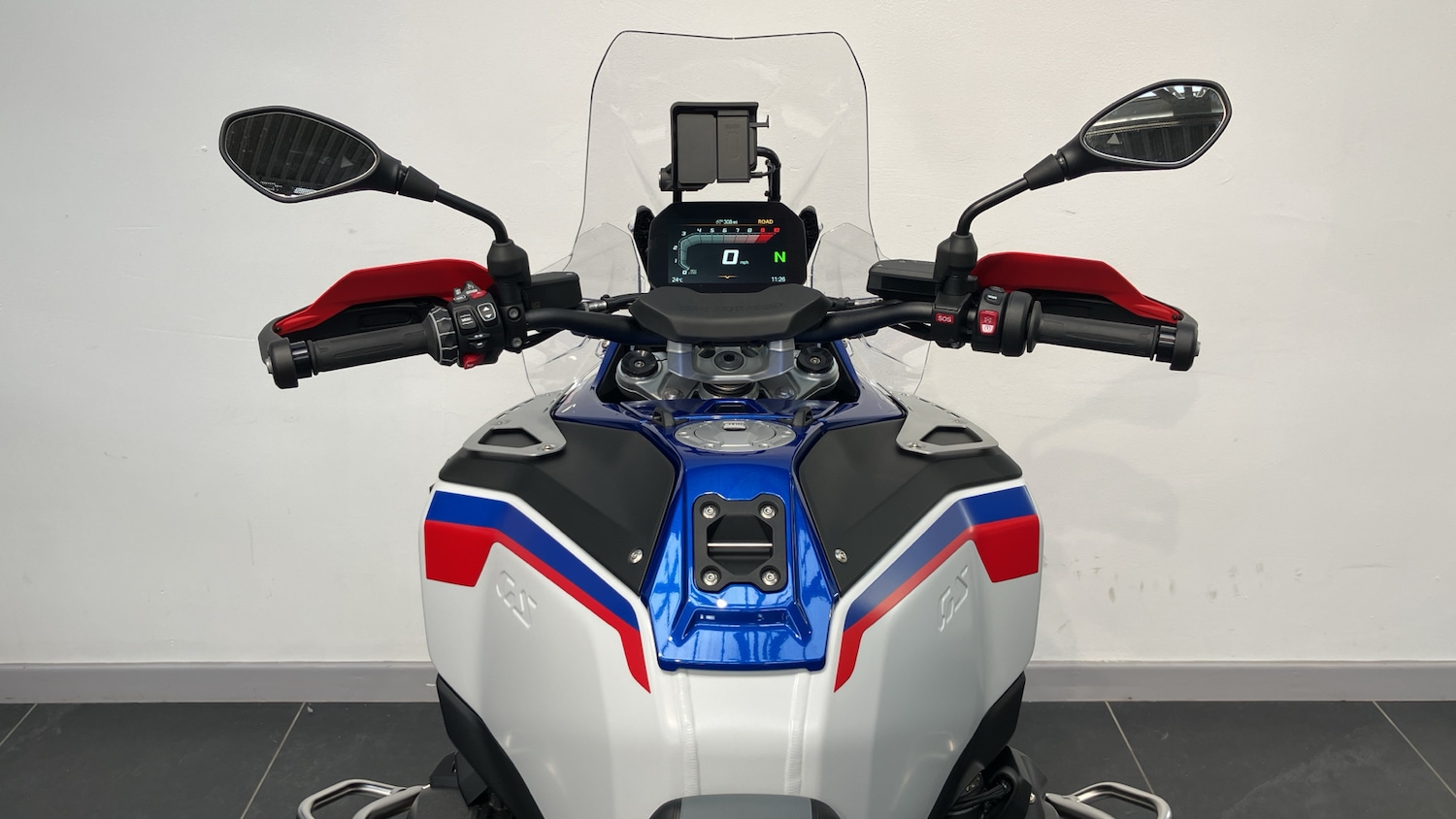 2025 BMW R1300 25MY BMW R1300 GS Adventure TE DUEL Petrol Manual - Picture 9 of 24