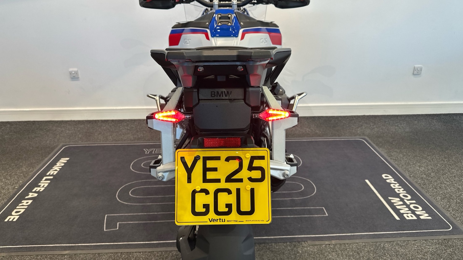 2025 BMW R1300 25MY BMW R1300 GS Adventure TE Automatic Shift Assist (ASA) DUEL - Picture 12 of 24