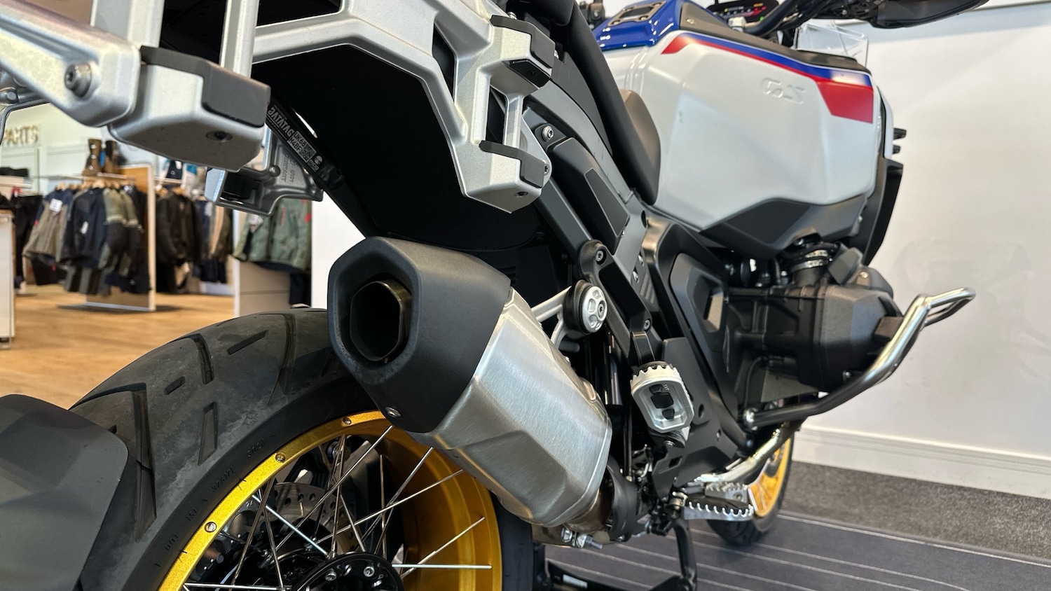 2025 BMW R1300 25MY BMW R1300 GS Adventure TE Automatic Shift Assist (ASA) DUEL - Picture 13 of 24