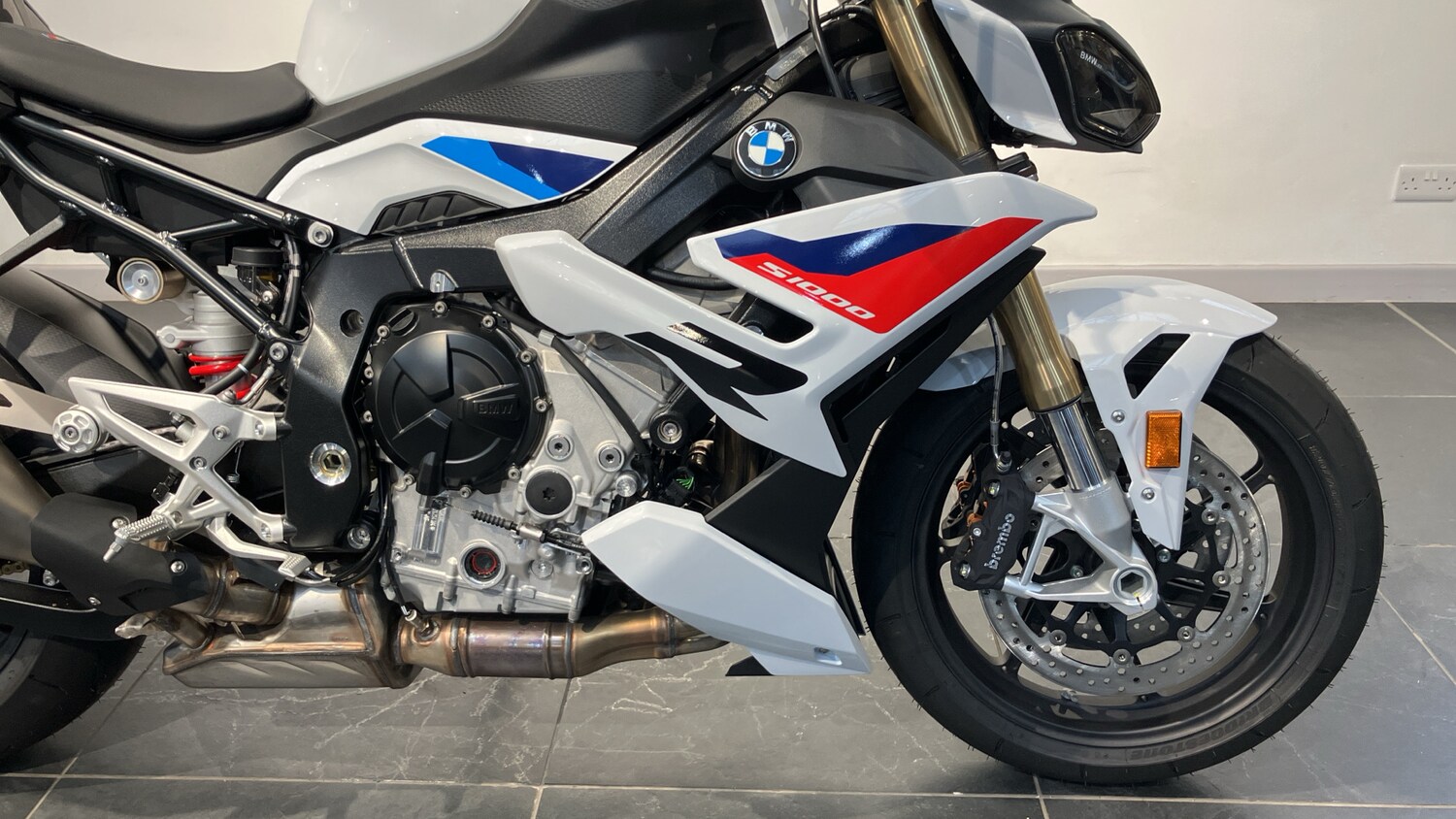 BMW S1000