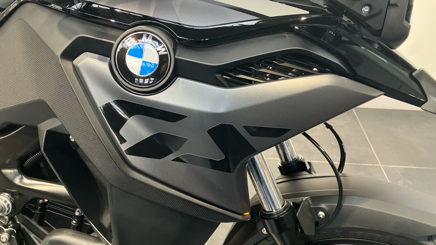 BMW F800