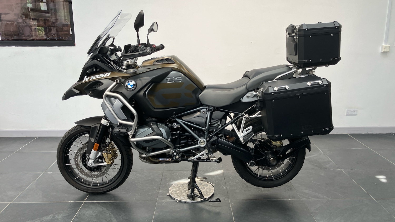 Used BMW R1250 2020 for sale - 78939361: Photo 2