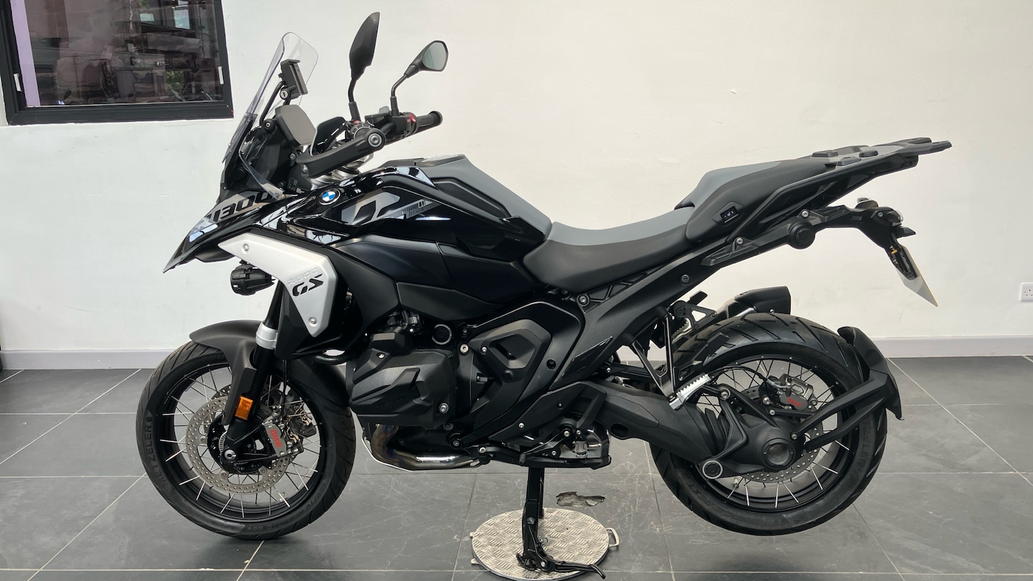 Used BMW R1300 2025 for sale - 78858480: Photo 2
