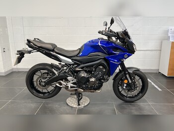 Used Yamaha MT-09 2017 for sale - bike-78627955: Photo