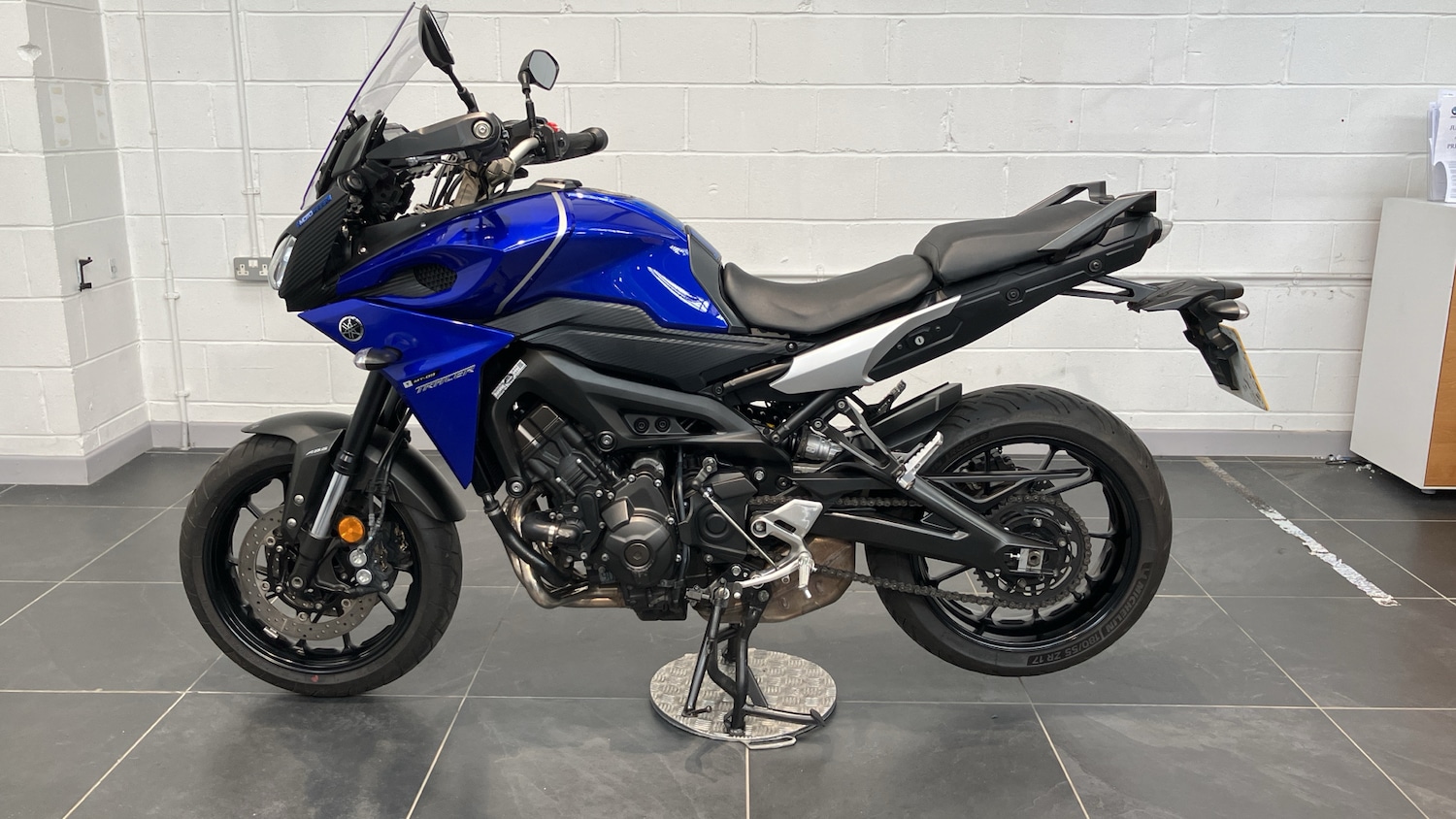 Used Yamaha MT-09 2017 for sale - 78627955: Photo 2