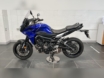 Used Yamaha MT-09 2017 for sale - bike-78627955: Photo