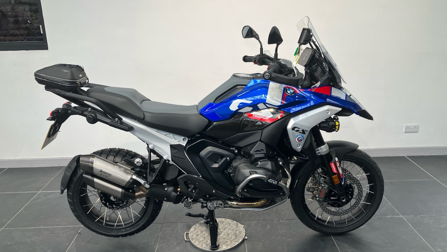 2025 BMW R1300 25MY BMW R1300 GS TE Automatic Shift Assist (ASA) DUEL Petrol Man - Picture 1 of 24