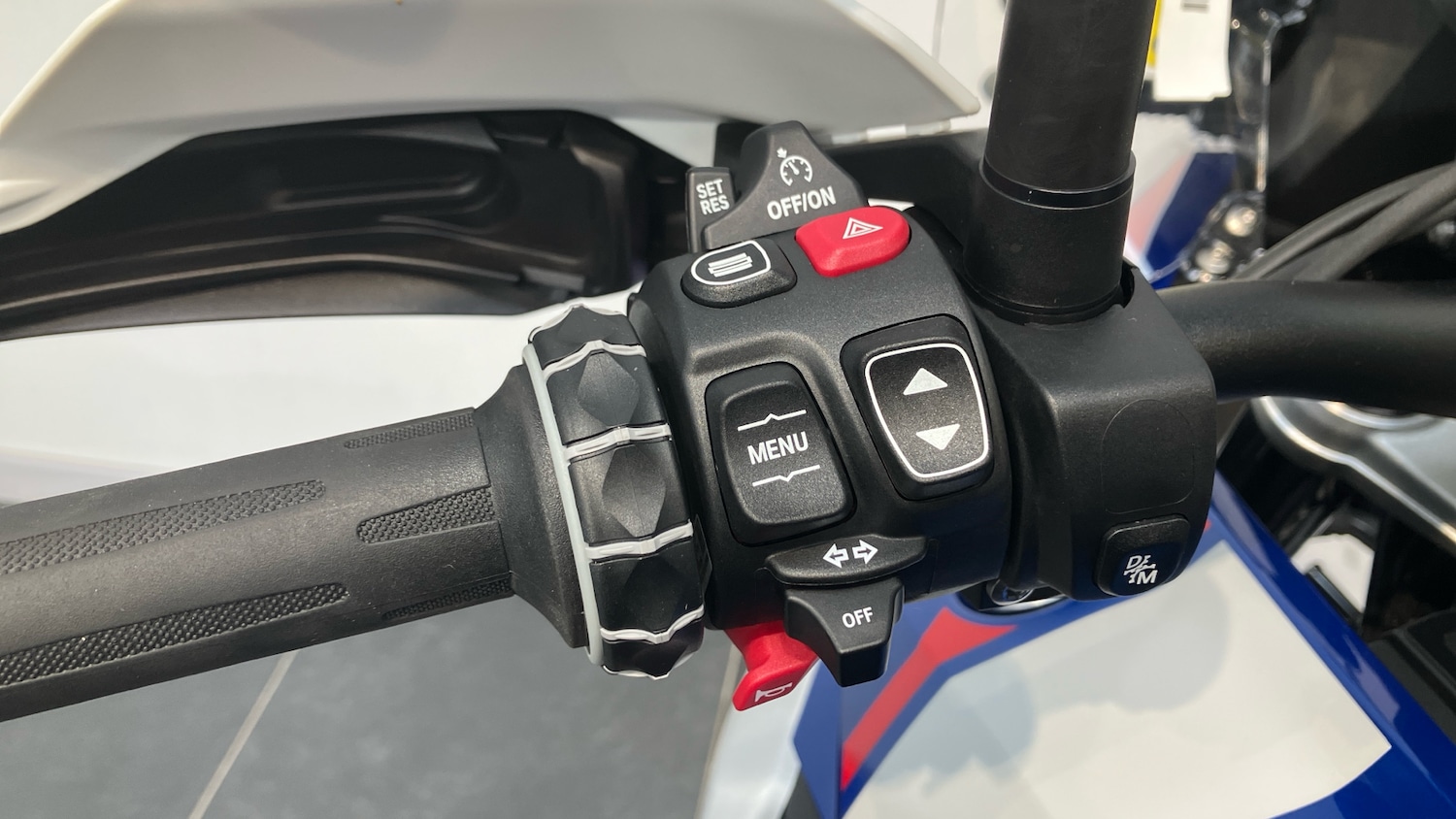 2025 BMW R1300 25MY BMW R1300 GS TE Automatic Shift Assist (ASA) DUEL Petrol Man - Picture 12 of 24