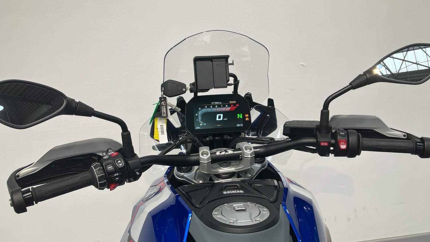 2025 BMW R1300 25MY BMW R1300 GS TE Automatic Shift Assist (ASA) DUEL Petrol Man - Picture 3 of 24