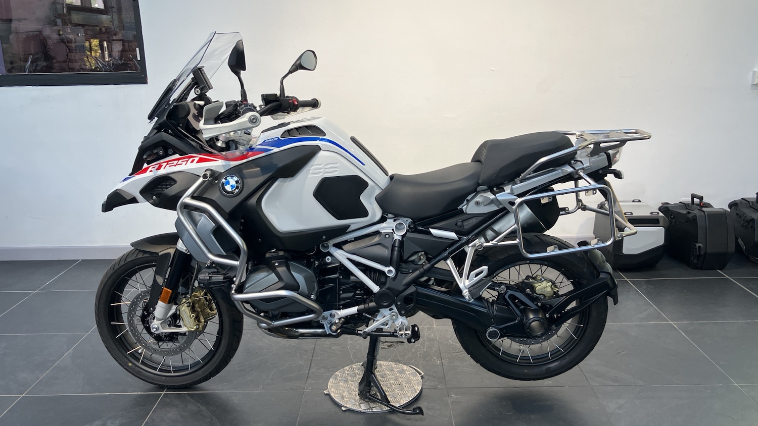 Used BMW R1250 2023 for sale - 78236498: Photo 2