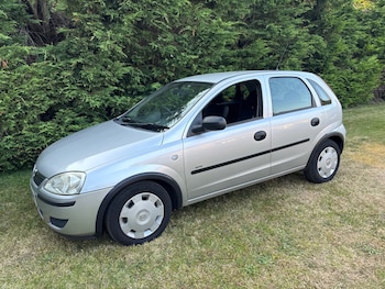 Used Vauxhall Corsa 2005 for sale - 79156752: Photo