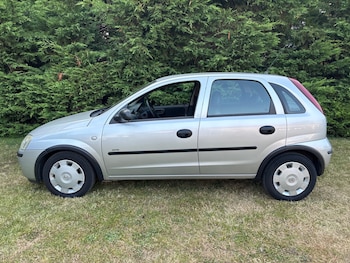 Used Vauxhall Corsa 2005 for sale - 79156752: Photo