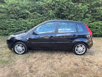 Used Ford Fiesta 2006 for sale - 79384200: Photo
