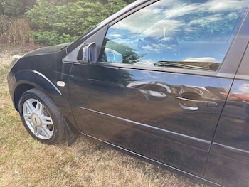 Used Ford Fiesta 2006 for sale - 79384200: Photo