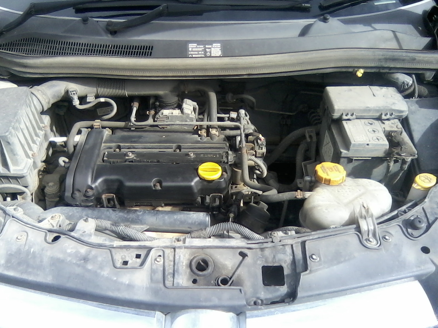 Used Vauxhall Corsa 2010 for sale - 78083737: Photo 13