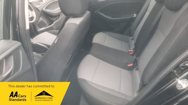 Used Hyundai i20 2019 for sale - 77107373: Photo 16