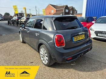 Used MINI Hatch 2017 for sale - 77953589: Photo