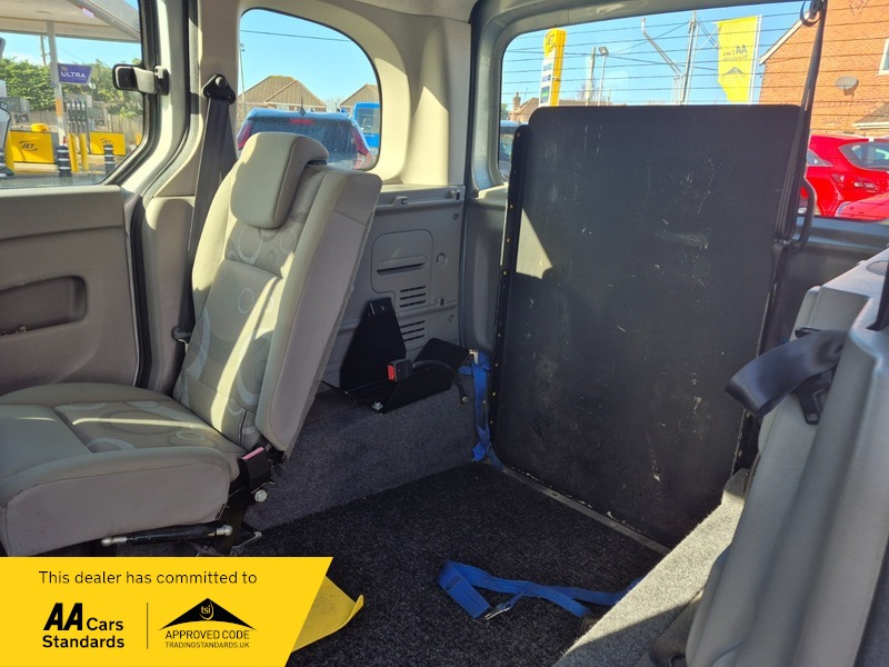 Used Renault Kangoo 2011 for sale - 77423087: Photo 12