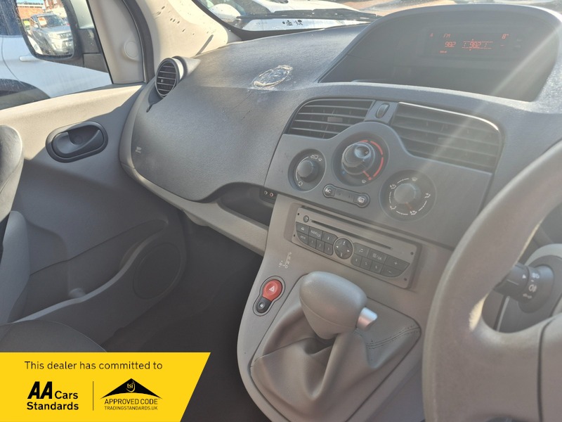 Used Renault Kangoo 2011 for sale - 77423087: Photo 17
